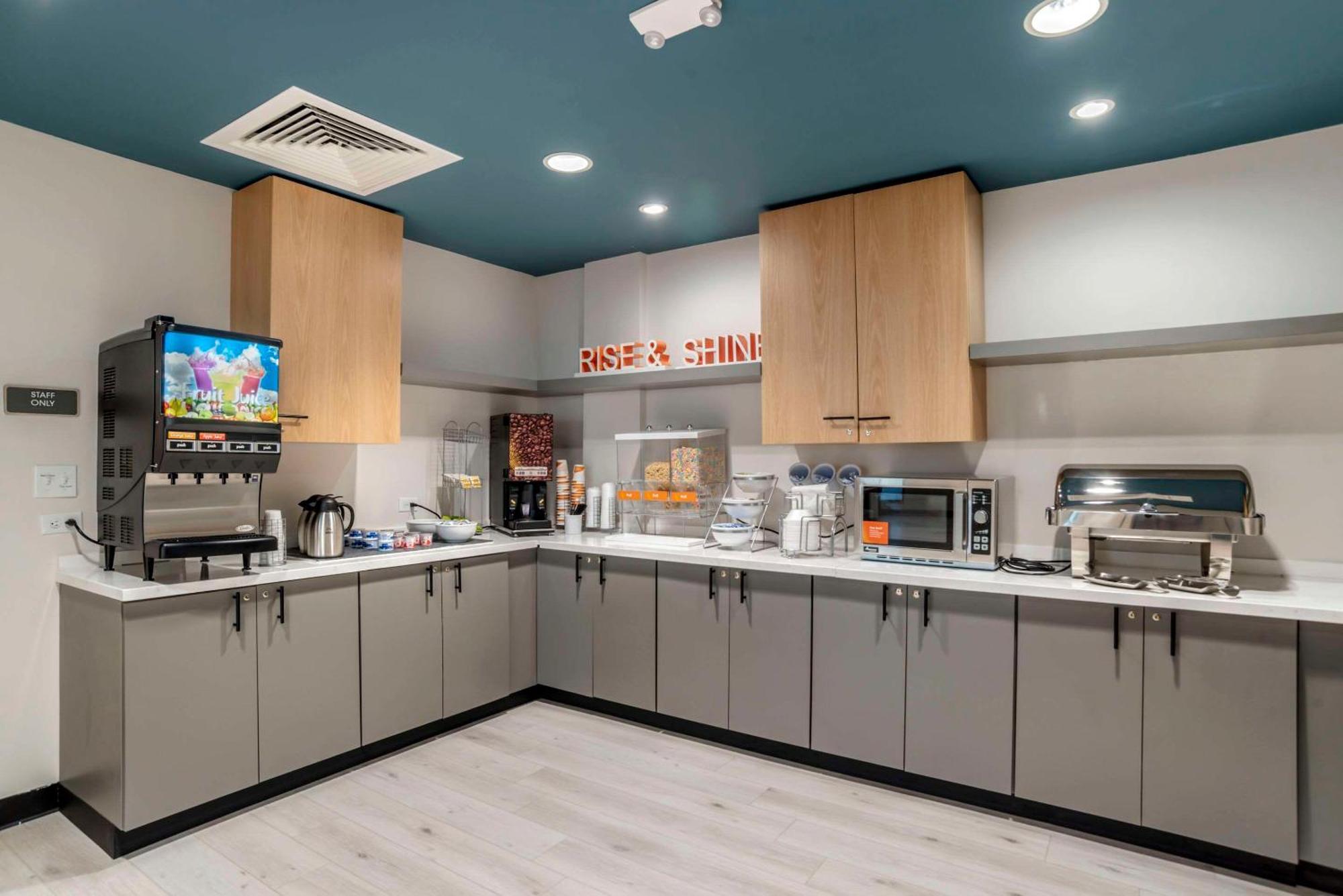 Comfort Inn & Suites Panama City Beach - Pier Park Area エクステリア 写真
